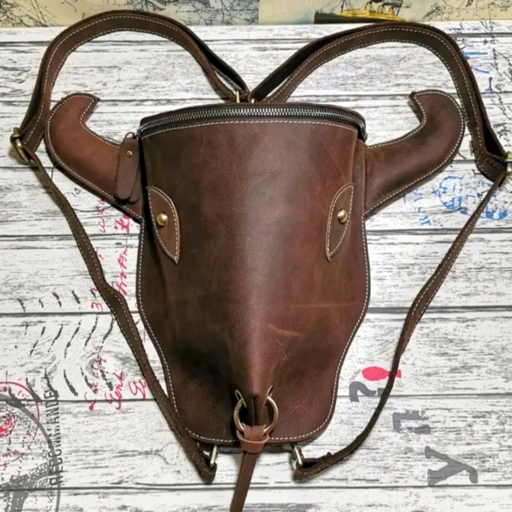 Taurus/Bull Bag Pack (Black Coffee)